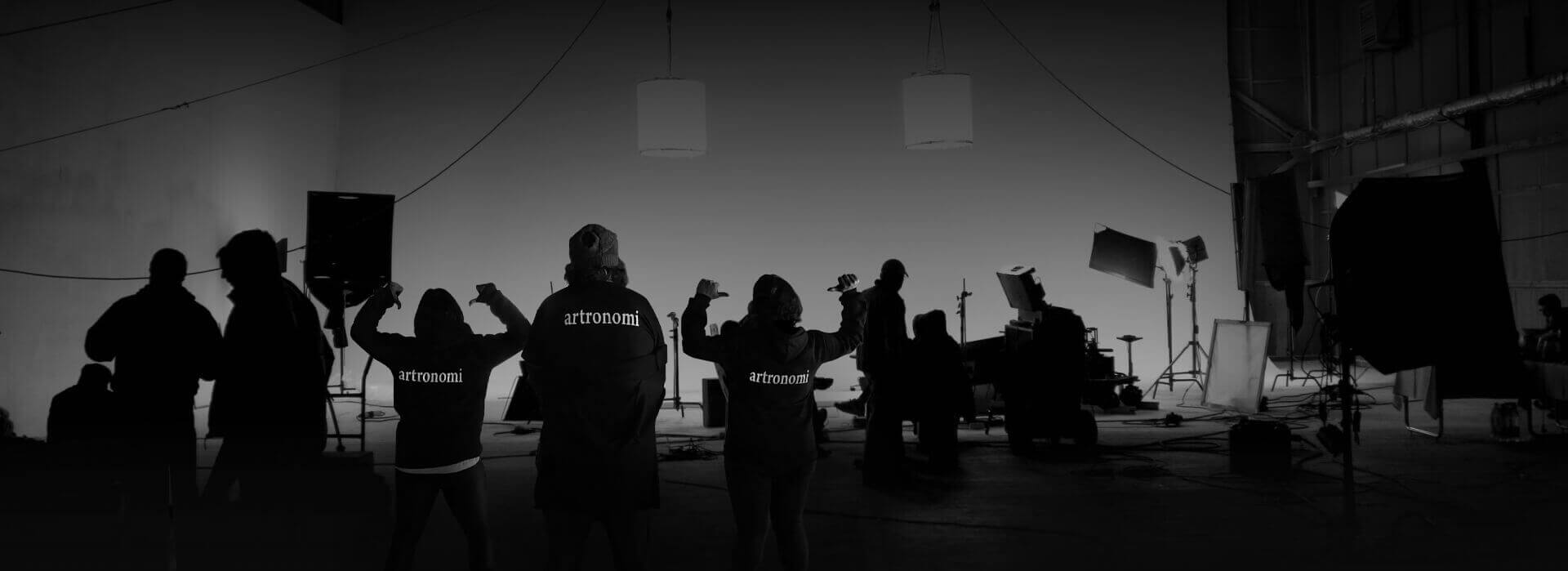 Artronomi Olarak Tanıtım, Reklam Filmi Gibi Bir Çok Alanda Video Ajans Hizmeti Sunmaktayız.